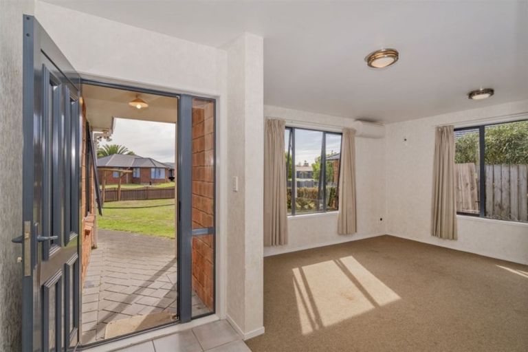 Photo of property in 34 Cholmondeley Crescent, Whitianga, 3510