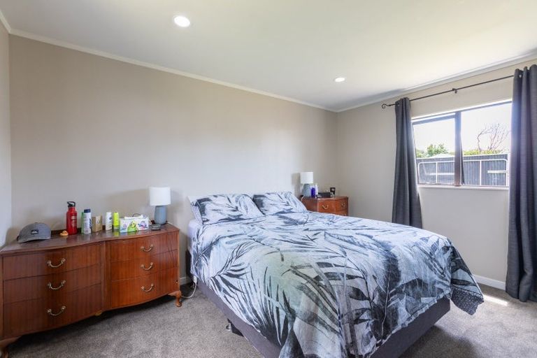 Photo of property in 33 Burgoyne Street, Woodville, 4920