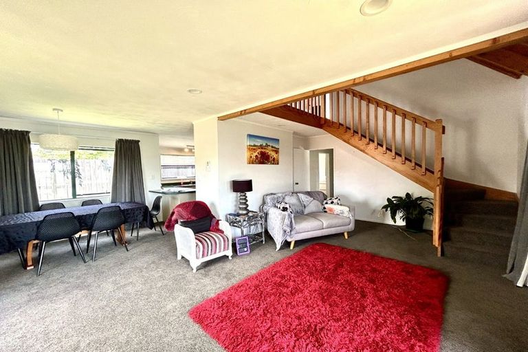 Photo of property in 17 Glenfield Road, Owhata, Rotorua, 3010