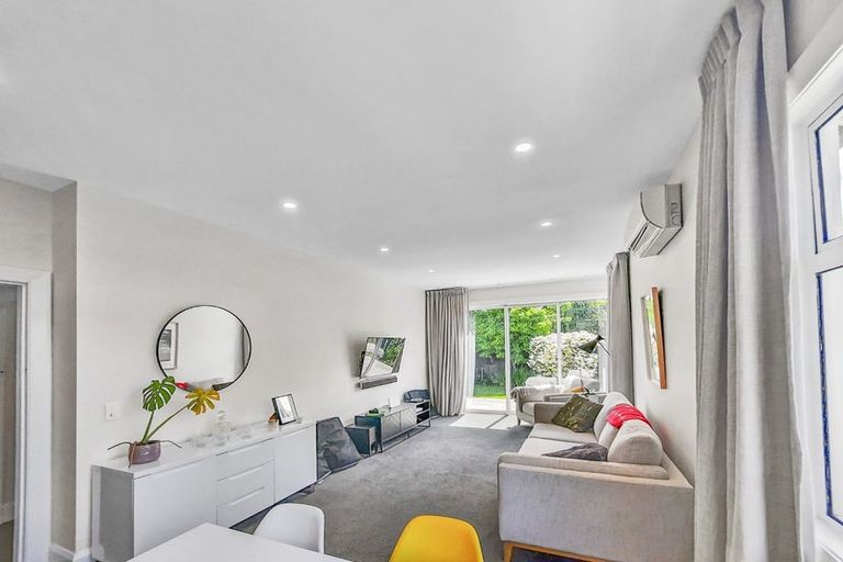 Photo of property in 2/24 Riverview Street, Beckenham, Christchurch, 8023