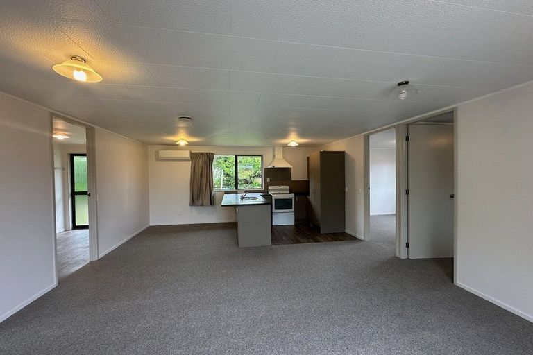 Photo of property in 11 Uenuku Place, Waitara, 4320