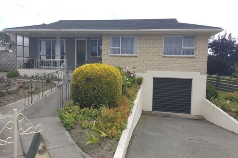 Photo of property in 12a Cameron Street, Waimate, 7924