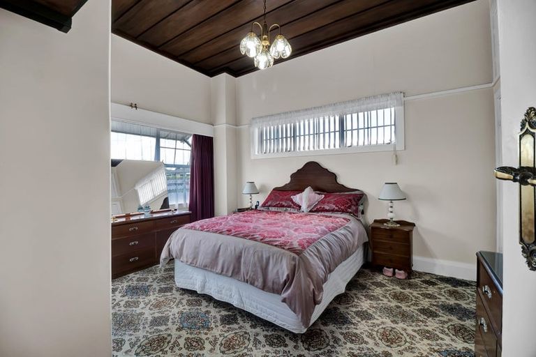 Photo of property in 53 Fantham Street, Hawera, 4610