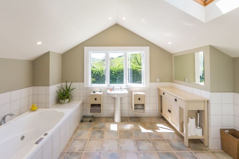 Photo of property in 318 Millers Road, Gebbies Valley, Christchurch, 7672