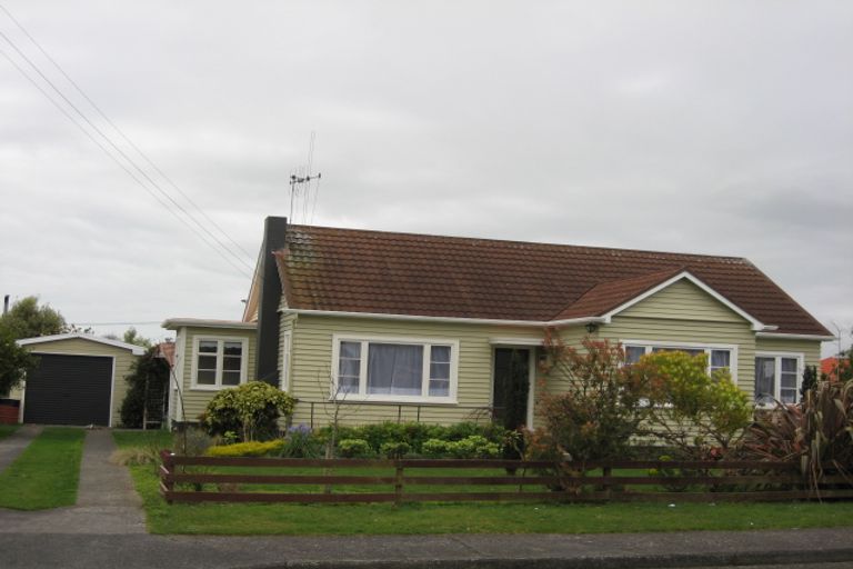 Photo of property in 35 Wilton Street, Levin, 5510