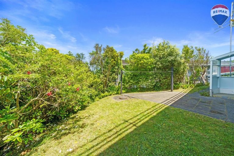 Photo of property in 10 Laurel Grove, Maungaraki, Lower Hutt, 5010