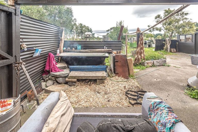 Photo of property in 43 Flower Street, Bulls, 4818