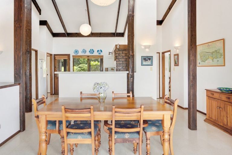 Photo of property in 22 Gilbert Mair Rise, Russell, 0272