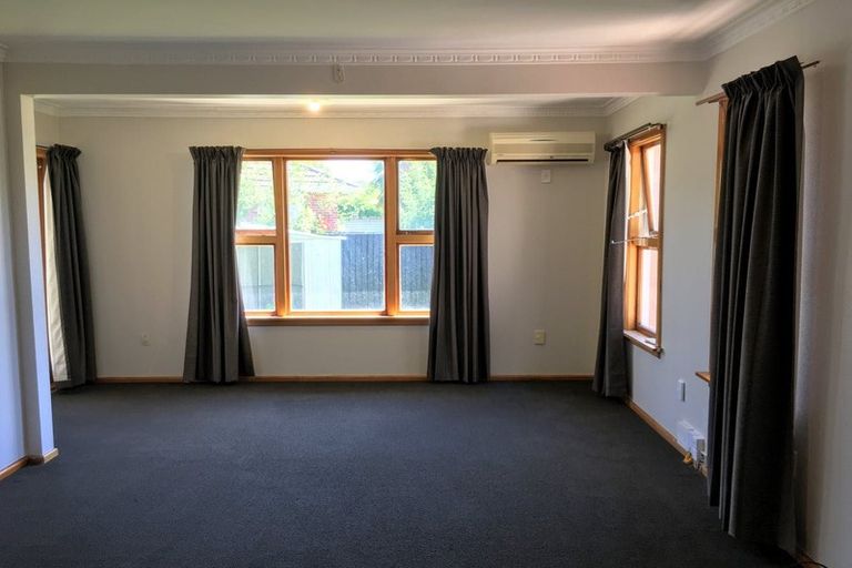 Photo of property in 23 Haslett Place, Upper Riccarton, Christchurch, 8041