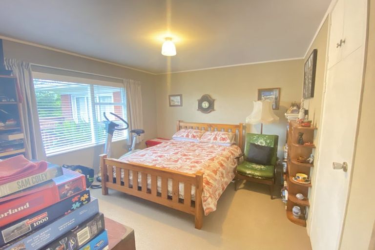 Photo of property in 1/15 Archdall Street, Meadowbank, Auckland, 1072