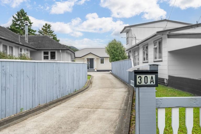 Photo of property in 30a Rimutaka Street, Trentham, Upper Hutt, 5018