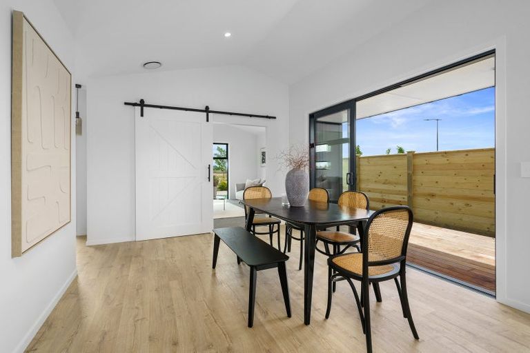 Photo of property in 74 Hugo Shaw Drive, Cambridge, 3434