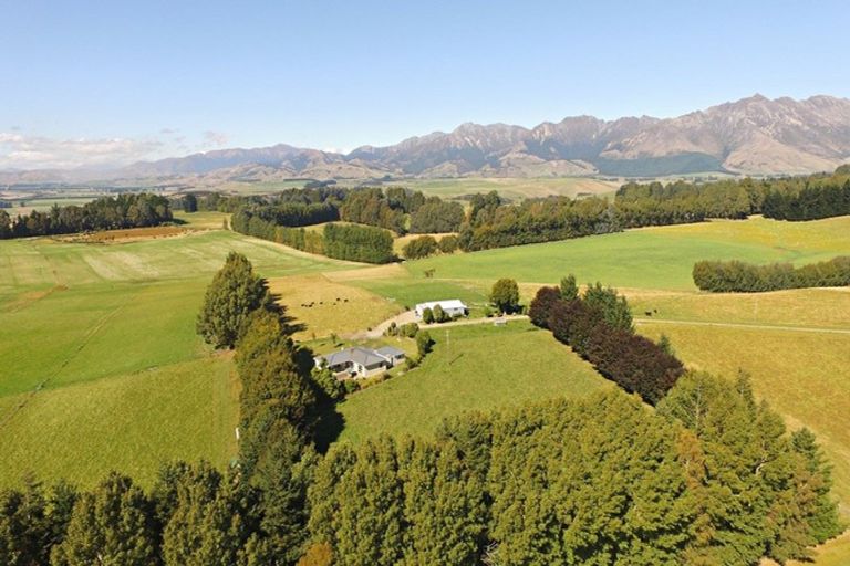 Photo of property in 691 Gillespie Road, Whare Creek, Te Anau, 9679