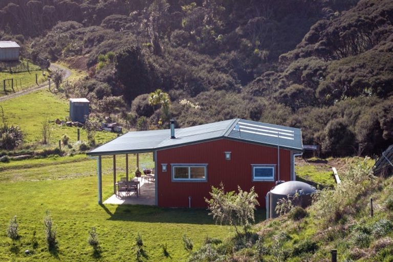Photo of property in 1809 Whaanga Road, Raglan, 3296
