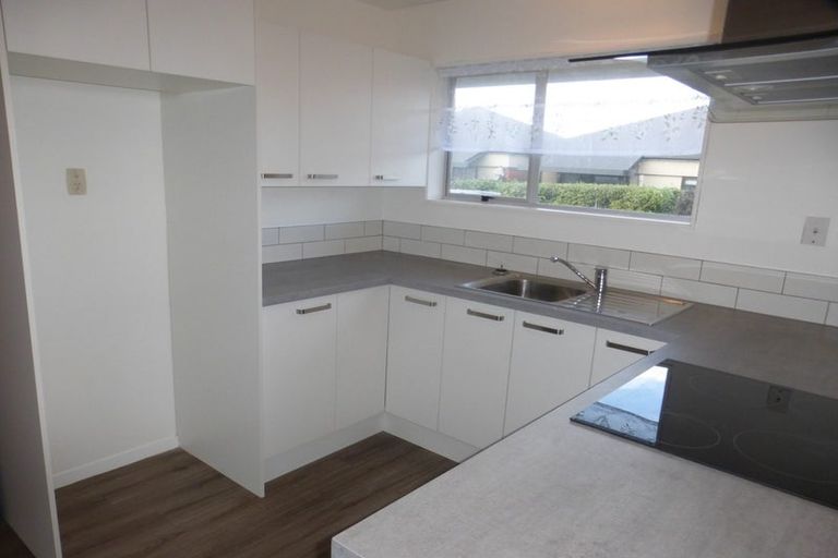 Photo of property in 2/4 Charity Lane, Spreydon, Christchurch, 8024