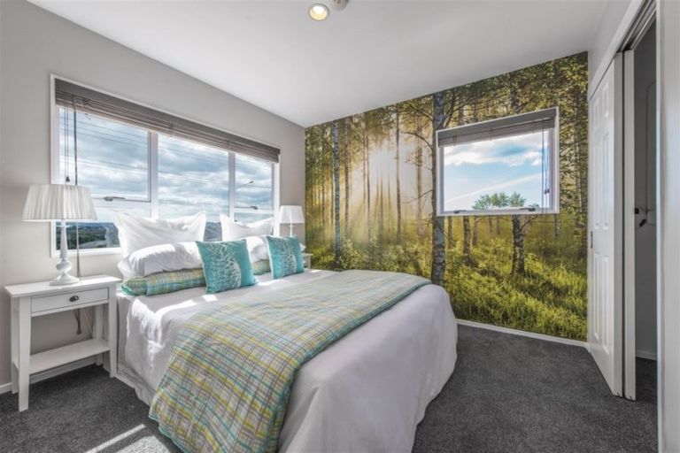 Photo of property in 313 Hobsonville Road, Hobsonville, Auckland, 0618