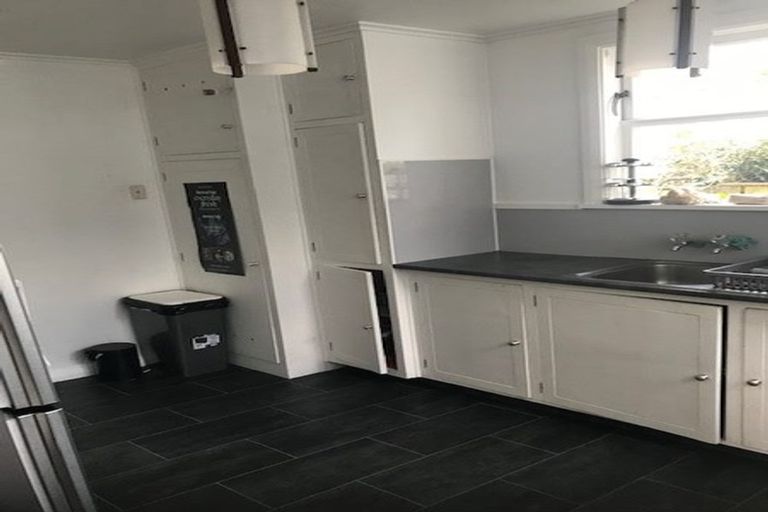 Photo of property in 27 Tika Street, Riccarton, Christchurch, 8041