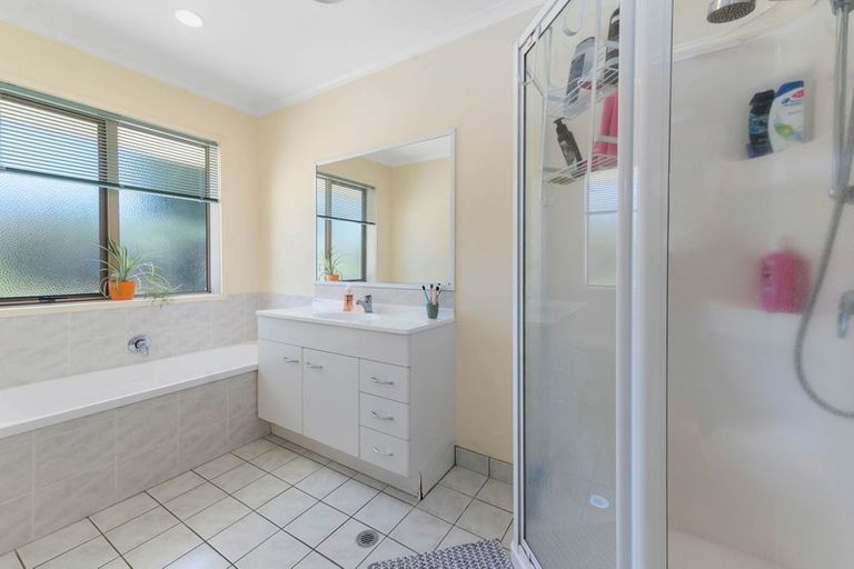 Photo of property in 9b Te Waerenga Road, Hamurana, Rotorua, 3096