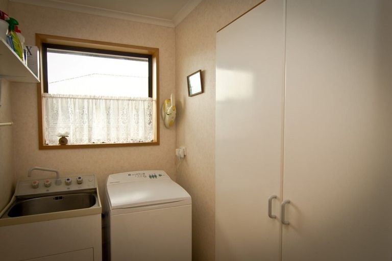 Photo of property in 4/93 Avenue Road, West End, Timaru, 7910