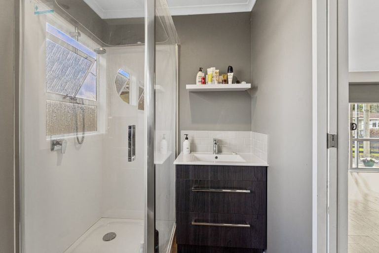 Photo of property in 95 Atkinson Avenue, Otaki Beach, Otaki, 5512