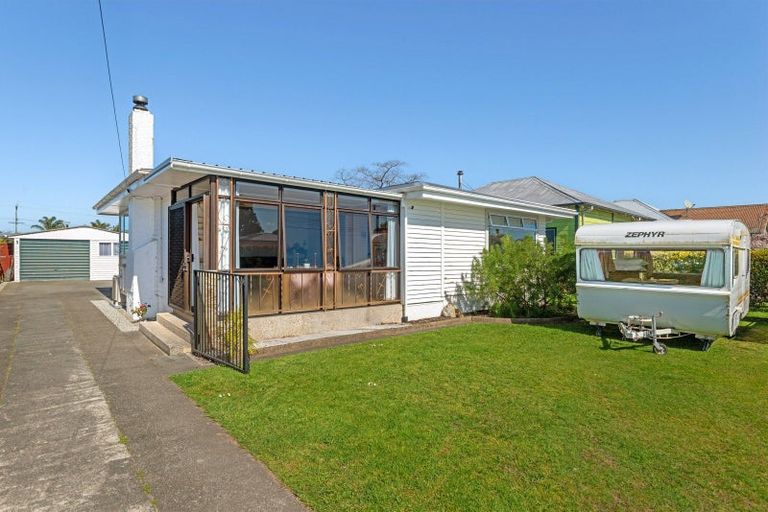 Photo of property in 13 Elm Street, Mangapapa, Gisborne, 4010