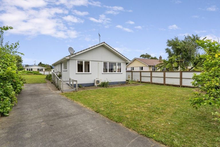 Photo of property in 271 Rangiuru Road, Otaki, 5512