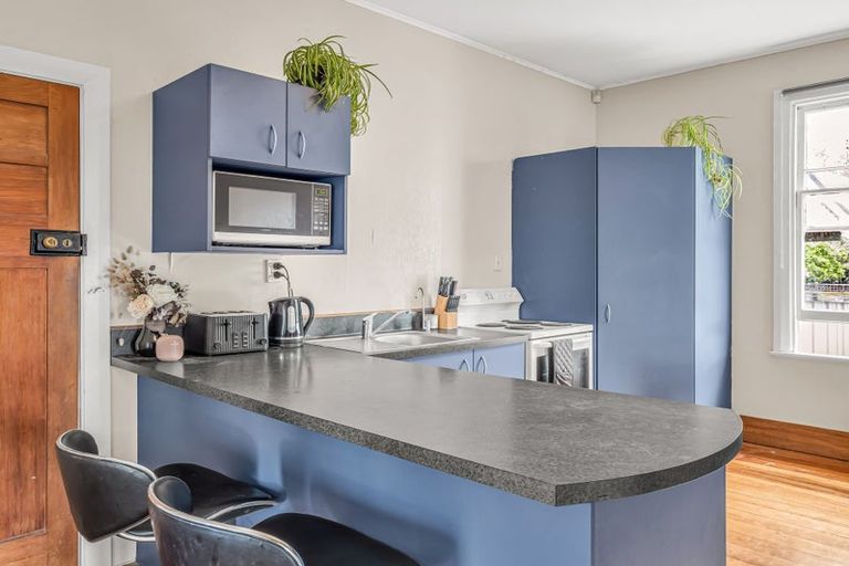 Photo of property in 13 Carlisle Street, Milson, Palmerston North, 4414