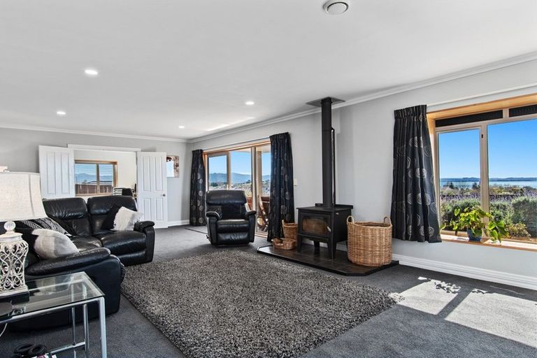 Photo of property in 86 Bert Wall Drive, Omokoroa, 3114