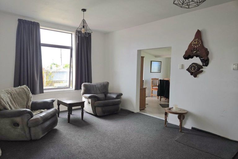 Photo of property in 6 Adderley Street, Westport, 7825