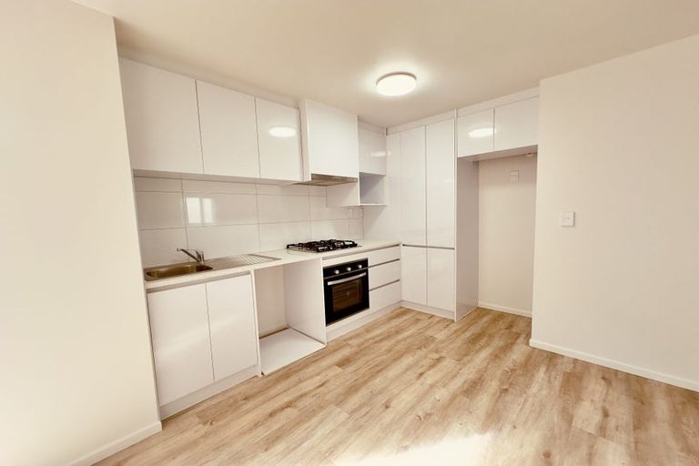 Photo of property in 12/12 Thompson Street, Mangere East, Auckland, 2024