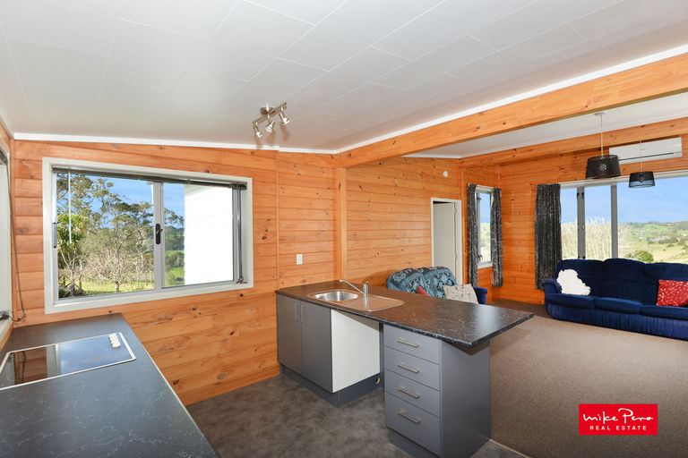 Photo of property in 261 Hayward Road, Maungakaramea, Whangarei, 0178