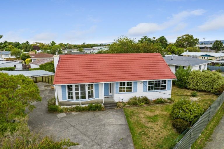 Photo of property in 7 Fox Place, Cloverlea, Palmerston North, 4412