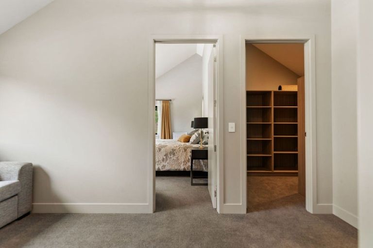 Photo of property in 8 Pendeen Crescent, Jacks Point, Queenstown, 9371