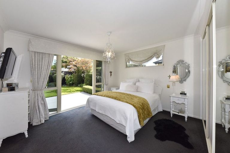 Photo of property in 96a Milns Road, Halswell, Christchurch, 8025