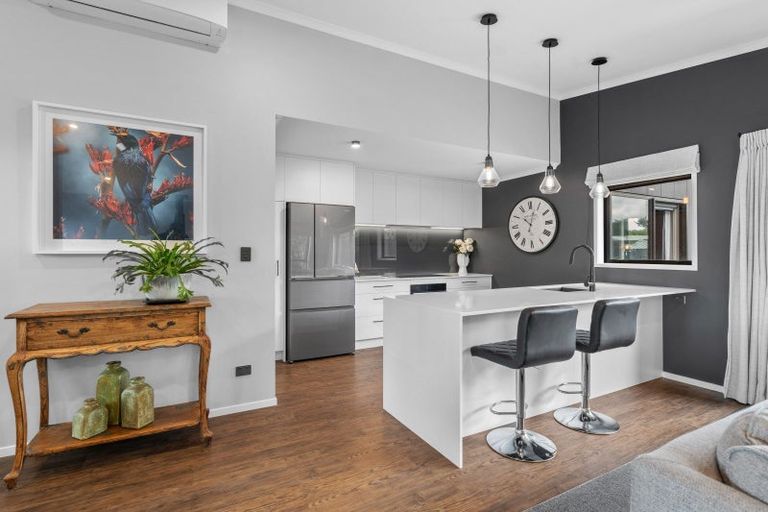 Photo of property in 21 Tuscan Lane, Martinborough, 5711