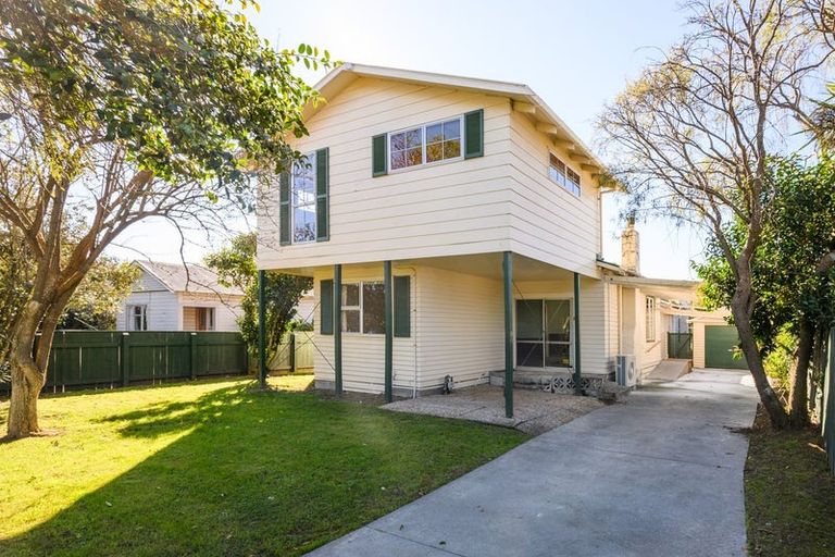Photo of property in 179 Botanical Road, Takaro, Palmerston North, 4412