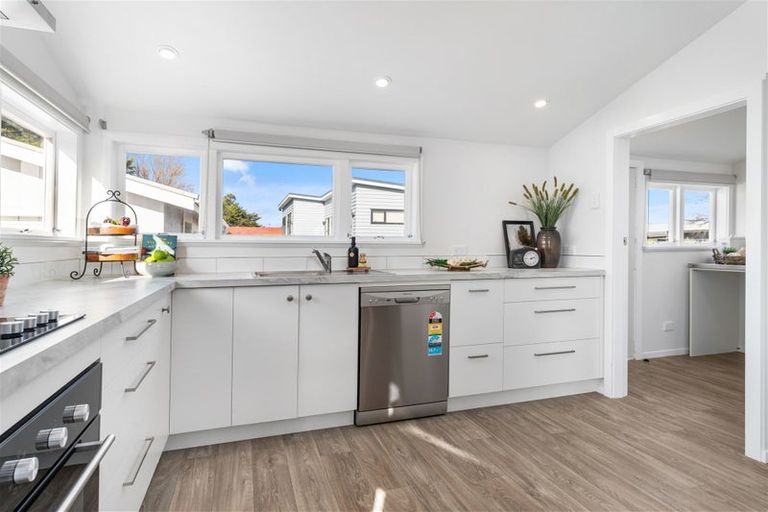 Photo of property in 135 Lincoln Road, Carterton, 5713