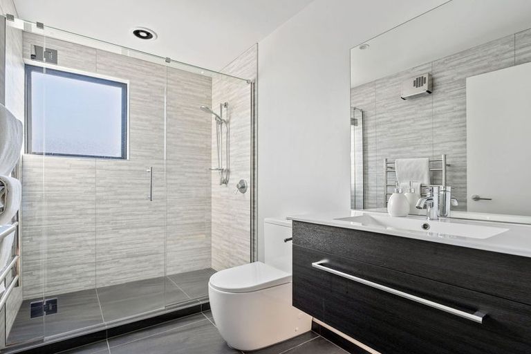 Photo of property in 2/10 Hurley Street, Christchurch Central, Christchurch, 8011