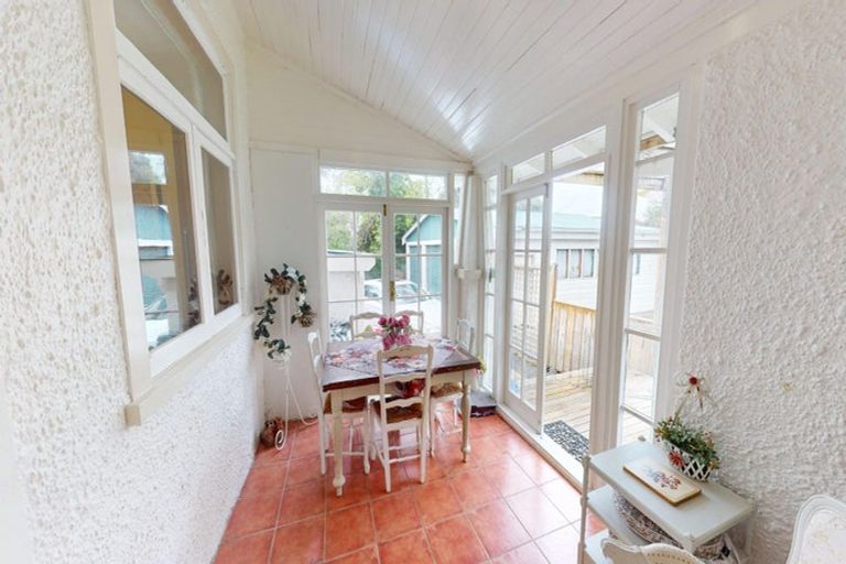 Photo of property in 9 Kent Road, Saint Johns Hill, Whanganui, 4501