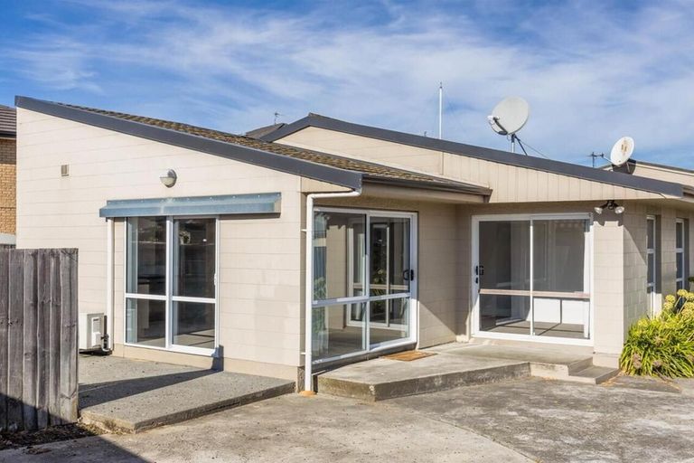 Photo of property in 1/18 George Street, Riccarton, Christchurch, 8041