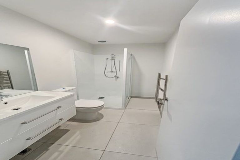 Photo of property in 4/45 Heywood Terrace, Richmond, Christchurch, 8013