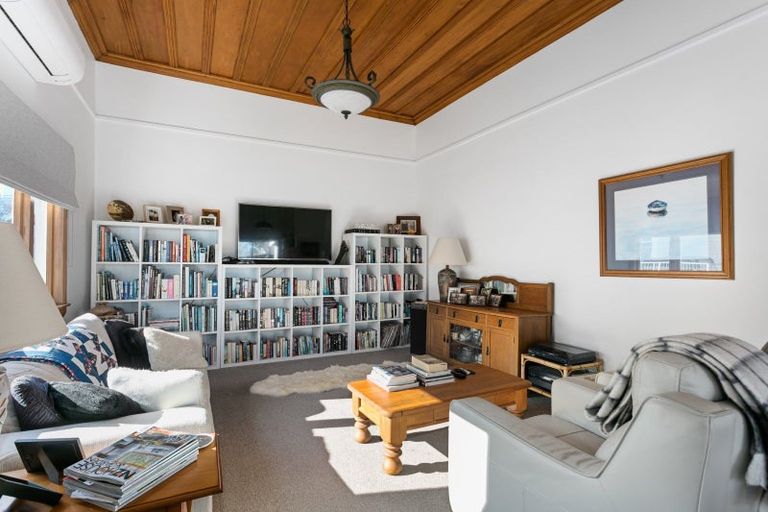 Photo of property in 218 Clifford Street, Whataupoko, Gisborne, 4010