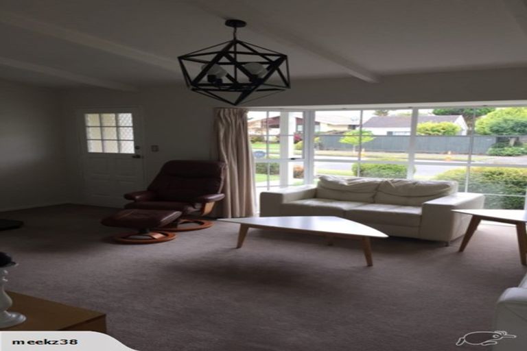 Photo of property in 83 Dunbarton Street, Redwood, Christchurch, 8051