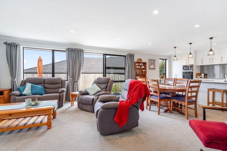 Photo of property in 6 Pinehurst Close, Te Kamo, Whangarei, 0112