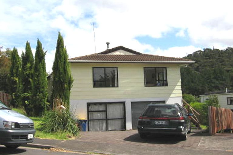 Photo of property in 6 Glendawn Place, Bayview, Auckland, 0629