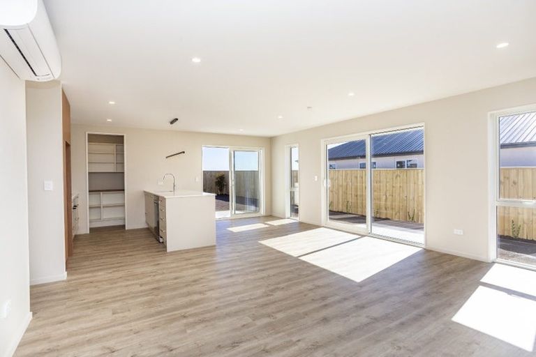 Photo of property in 28 Podocarp Drive, Halswell, 8025