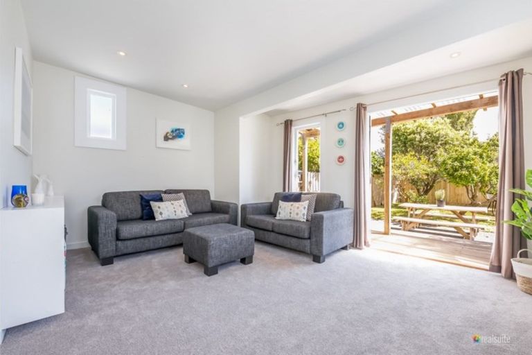 Photo of property in 13 Plunket Avenue, Petone, Lower Hutt, 5012