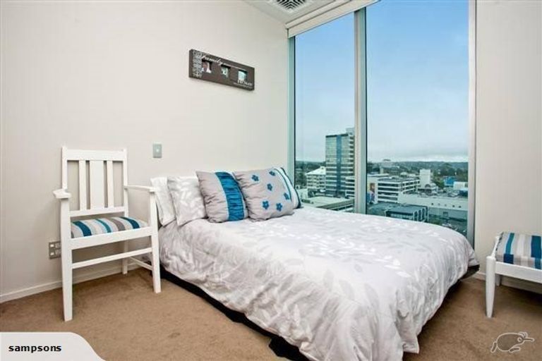 Photo of property in Sentinel Apartments, 901/3 Northcroft Street, Takapuna, Auckland, 0622