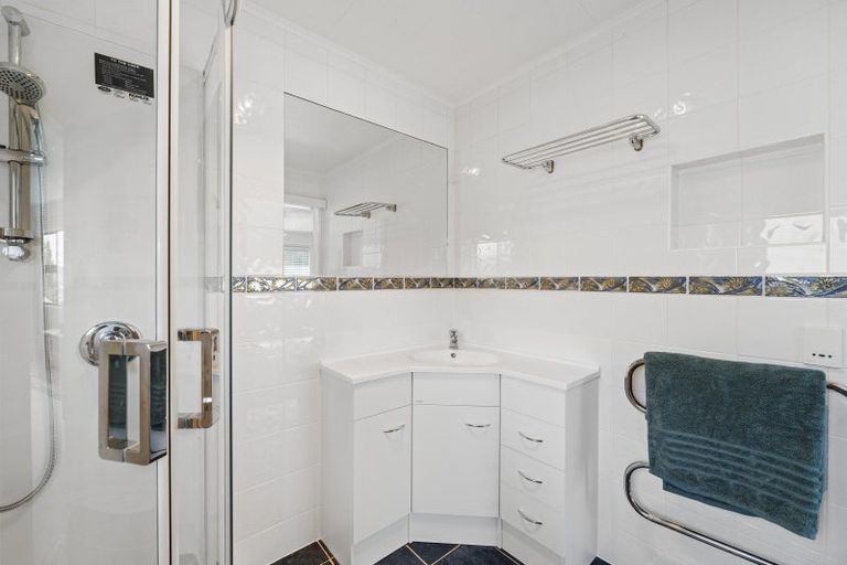 Photo of property in 24 Korimako Road, Waipahihi, Taupo, 3330