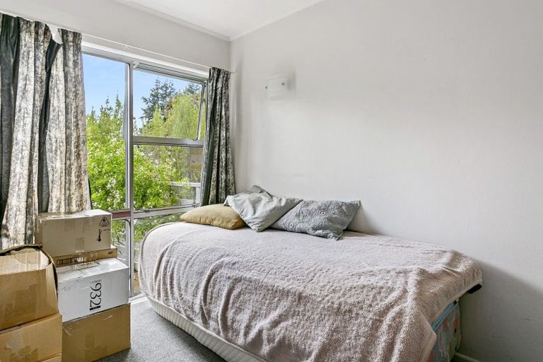 Photo of property in 17 Charles Crescent, Rainbow Point, Taupo, 3330